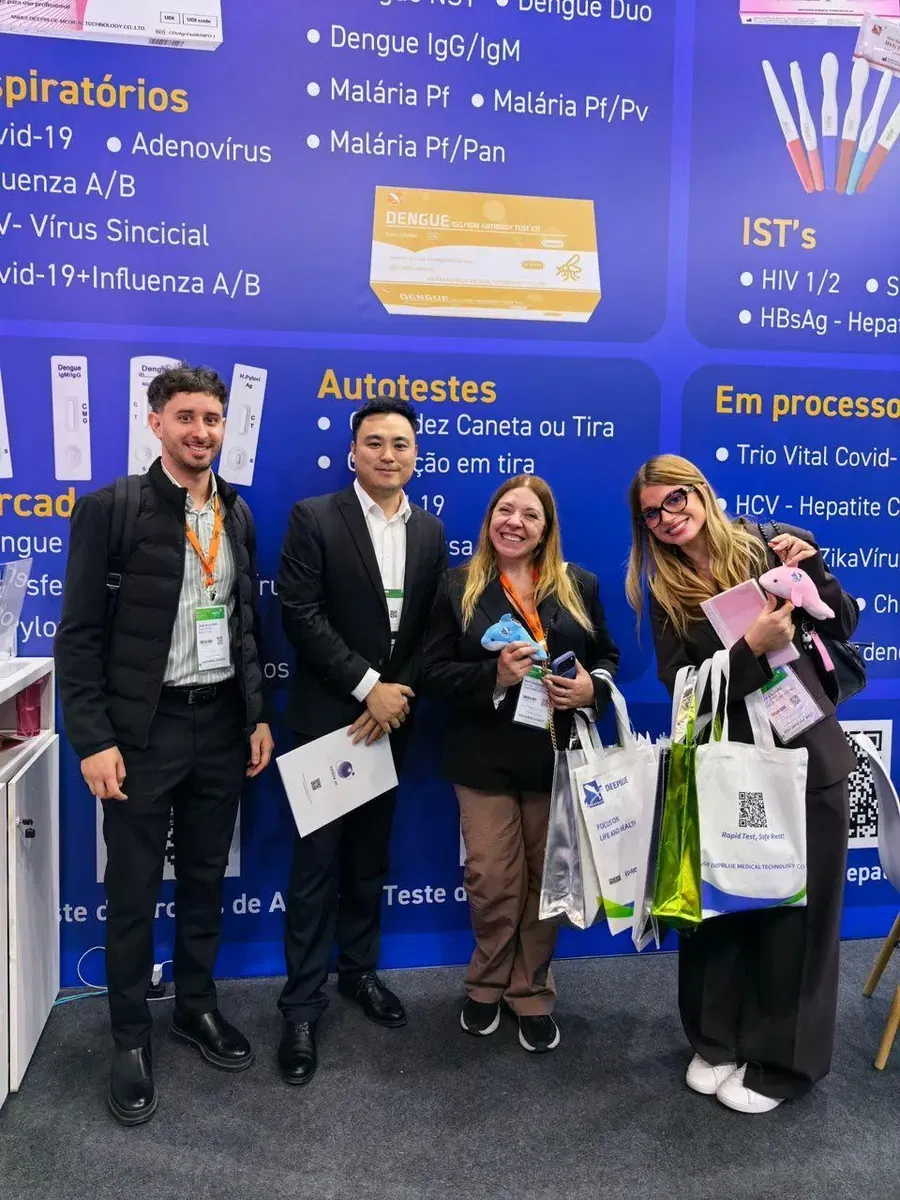 Equipo Satélite